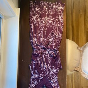 Classic botanical marron dress with tie!